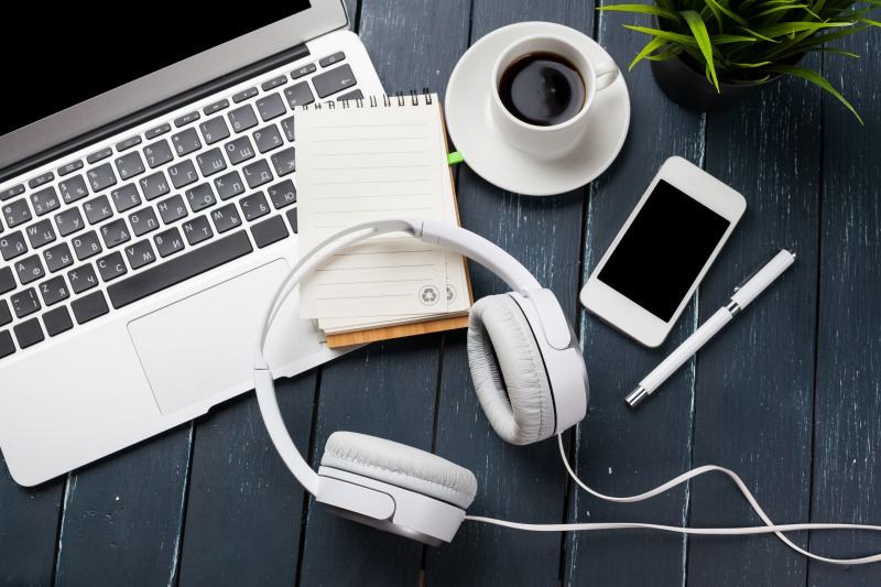 ４．WiFi端末のSIMカード差し替え方法