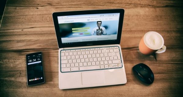 Wi-Fiを使っているのにギガ（モバイルデータ容量）が減る！ 原因と対処法を徹底解説！