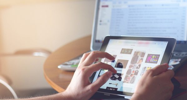 【スマホ対応】すぐ試せるWi-Fiを高速化する方法5選！