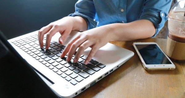 モバイルWi-Fiのバッテリーを長持ちさせる方法7選！