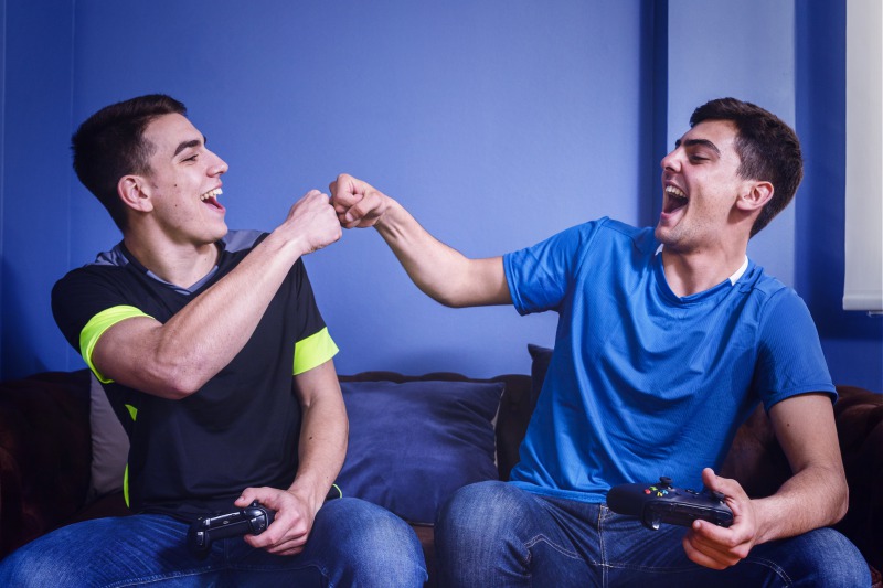 WiMAXはPS4のオンラインゲームも快適に遊べる！