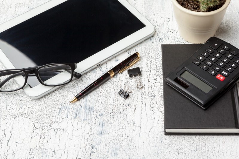 WiMAXのWX04のクレードルはWウイングアンテナを搭載