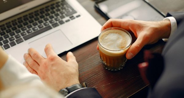 Wi-Fiのリンク速度とは？確認方法や遅い時の対処法を徹底解説