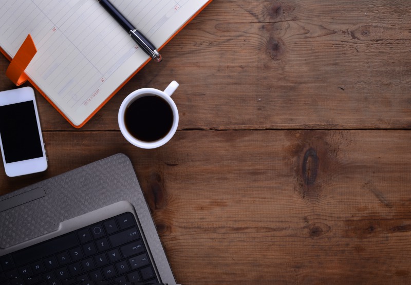 ２．WiFi・無線LAN・有線LANそれぞれの違い